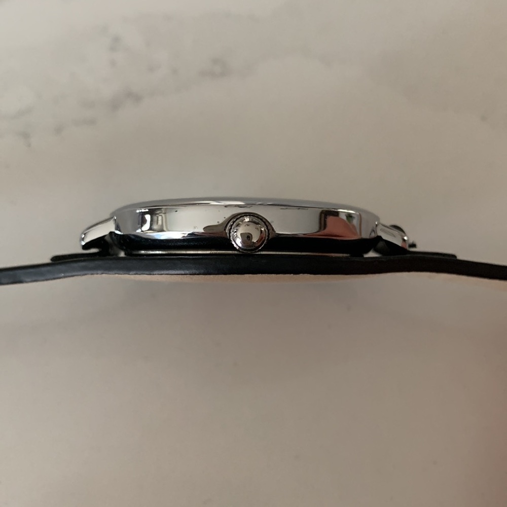 Watch - Picture 10 of 12
